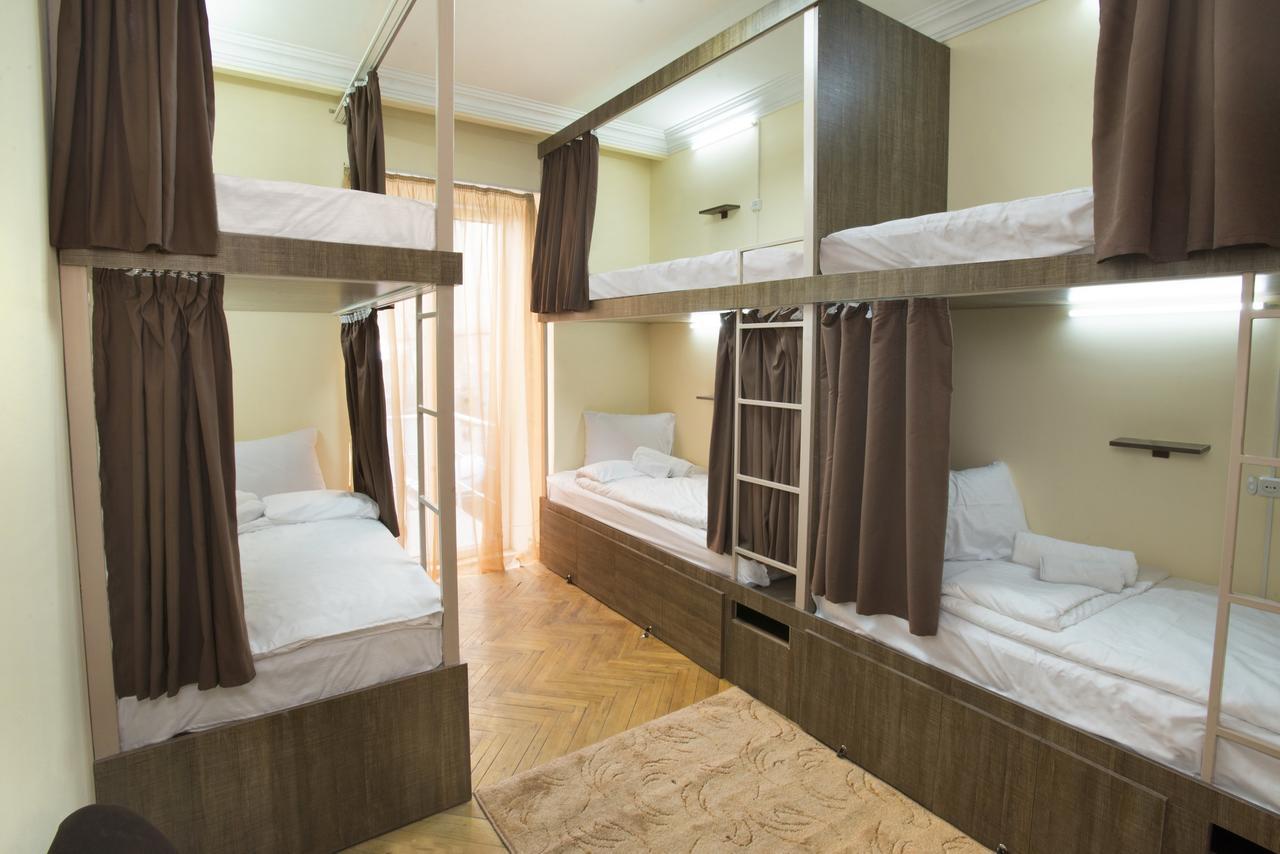 Magnolia Hostel Ереван Экстерьер фото